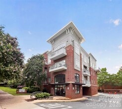 Building Photo - 1829 Kenilworth Ave