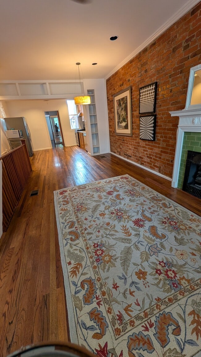 Photo - 1402 Perry Pl NW (Washington, DC) House