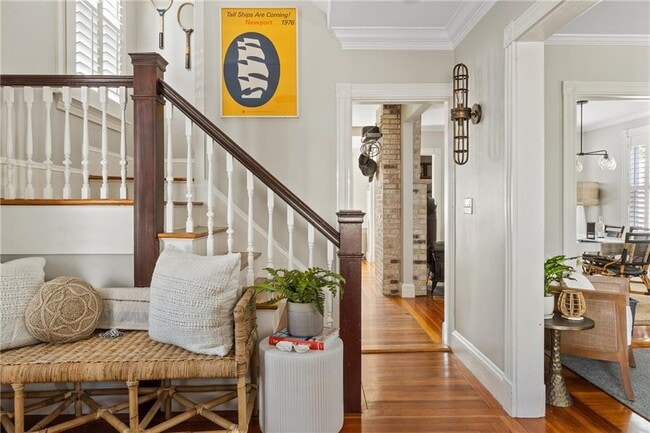 Building Photo - 21 John St