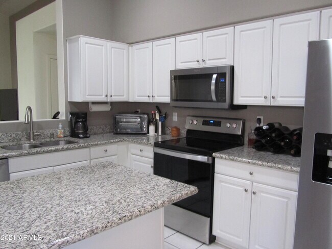 Foto del edificio - 14875 N 103rd St