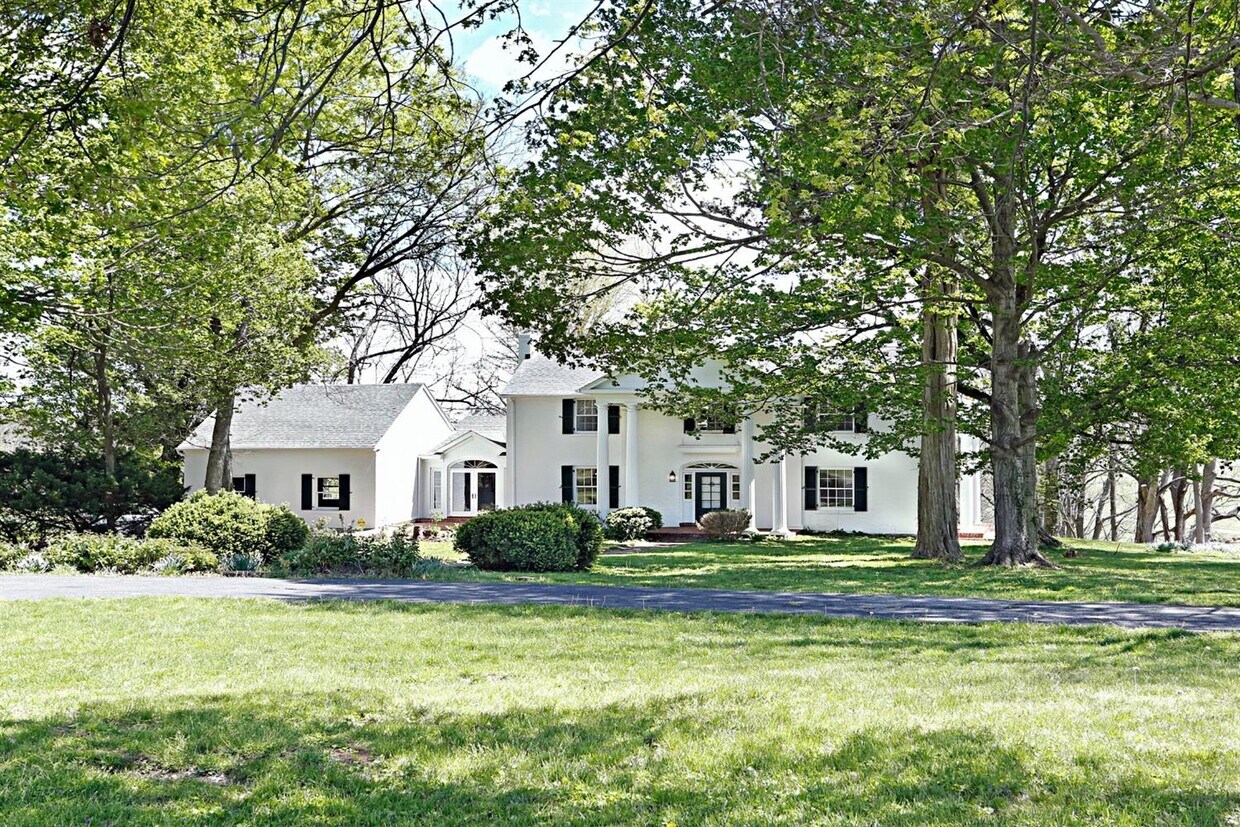 Primary Photo - 2600 Paynes Mill Rd