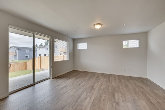 Building Photo - Brand New 4 Bed Home in Marysville!