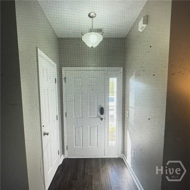 Building Photo - 510 Canyon Oak Loop