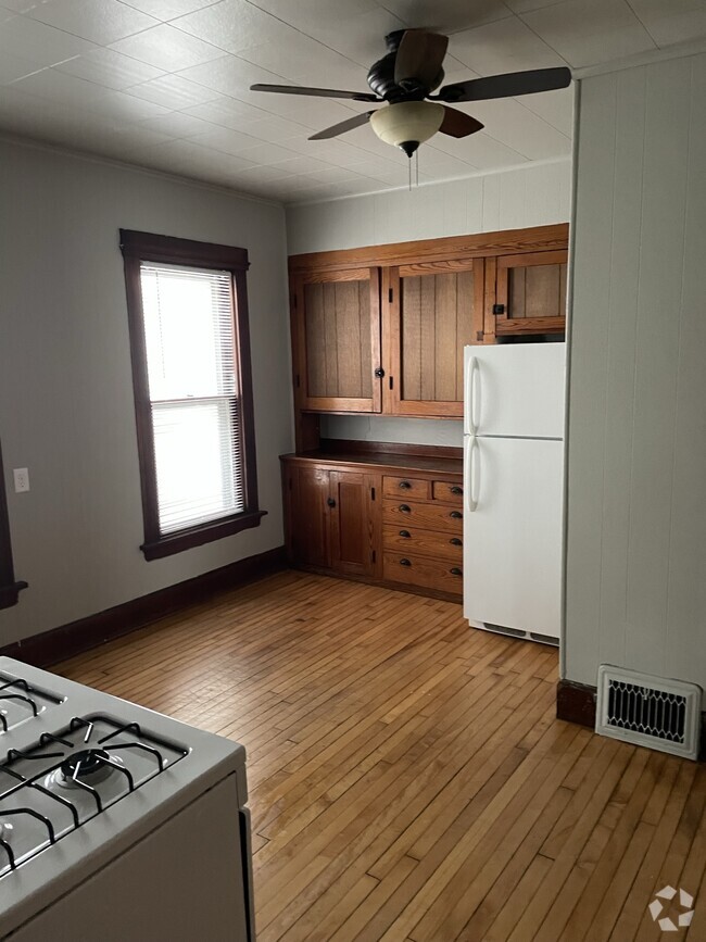 Building Photo - 1403 Williamson St