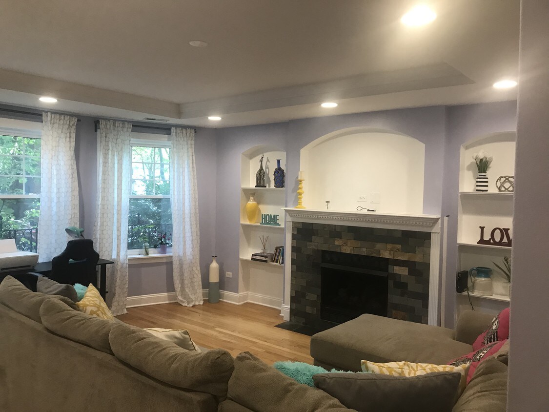 Foto principal - 1854 W Chase Ave