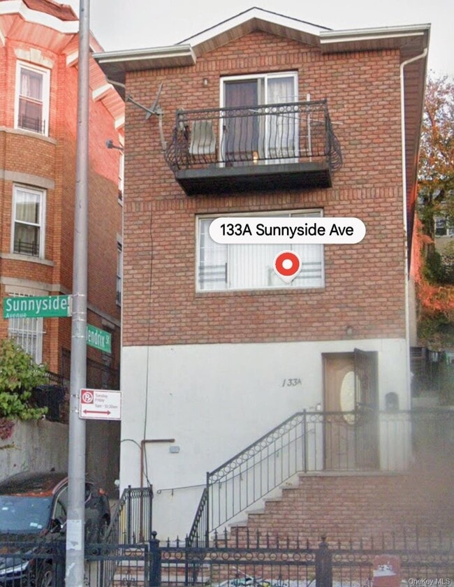 Building Photo - 133A Sunnyside Ave