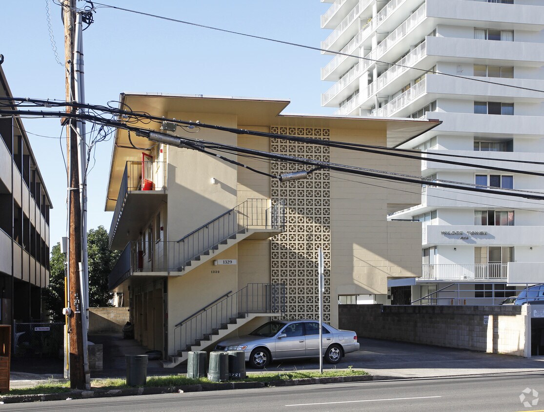 Building Photo - 1329 Wilder Ave