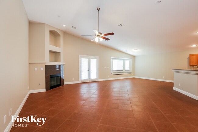 Foto del edificio - 6236 Little Elm St