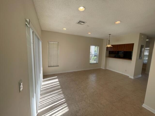 Foto del edificio - 5219 Palmbrooke Cir