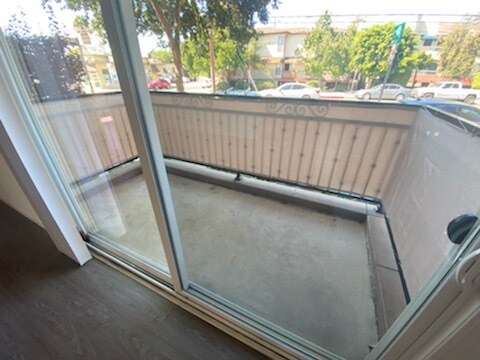 Foto del edificio - 232 N Verdugo Rd