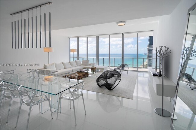 Foto del edificio - 17475 Collins Ave