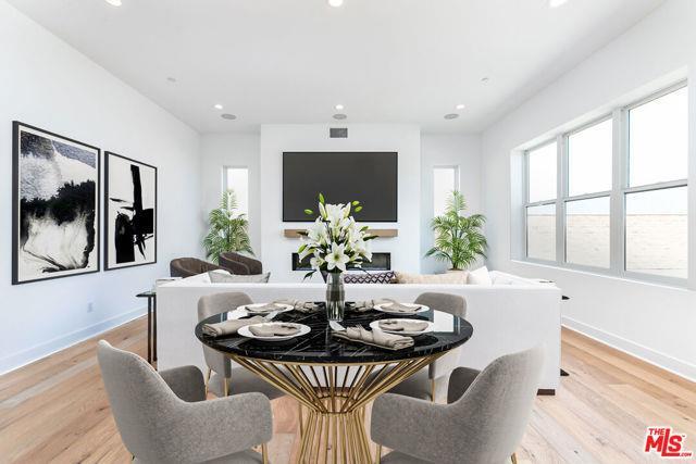 Foto del edificio - 11770 Hillsborough Ln