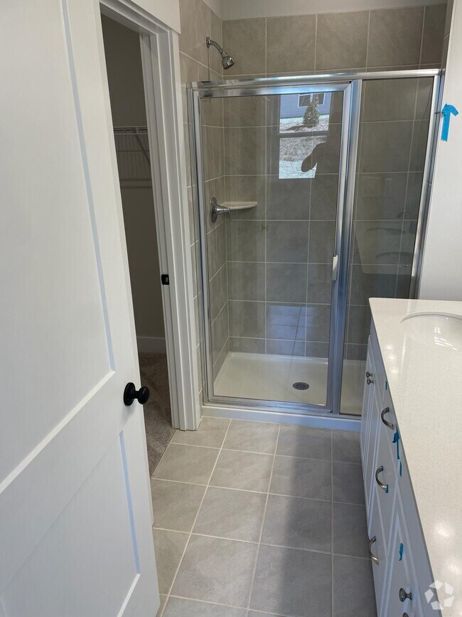 Edgefield Apartments for Rent with a Garage Charlotte, NC 1 Rentals