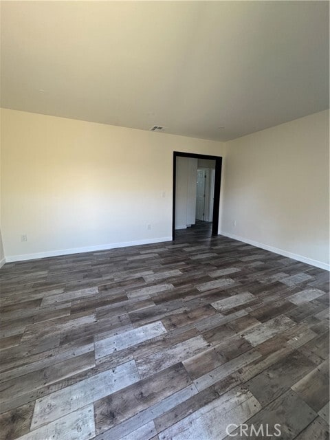 Foto del edificio - 323 E Olive Ave