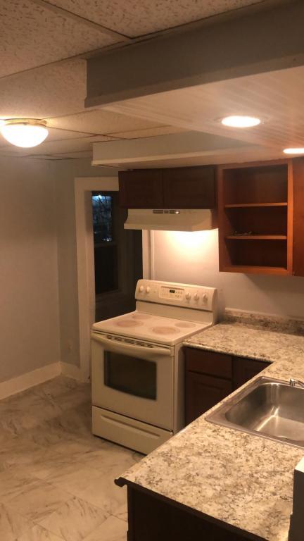 Foto principal - 208 Pennington Ave