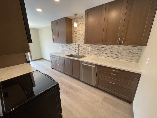 Foto del edificio - 2915 Eddy Ln