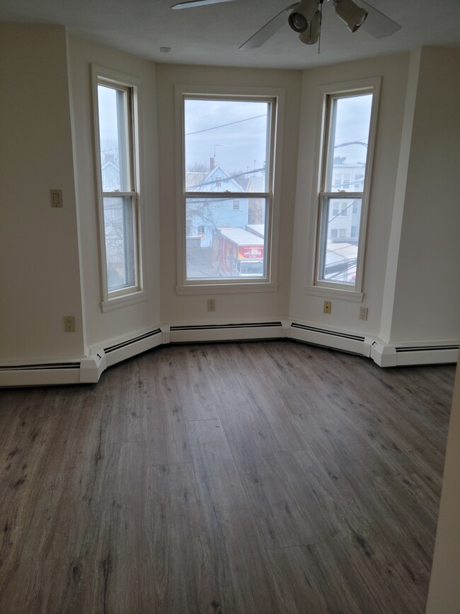 Spacious Living Room - 7 Garfield Ave