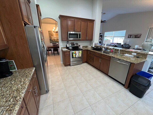 Building Photo - 3421 Dandolo Cir