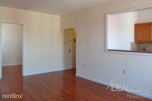 Building Photo - 557 17th St