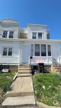 Building Photo - 144 E 21st St