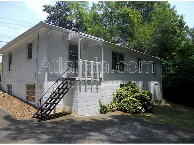 Foto del edificio - 4267 Chamblee Tucker Rd