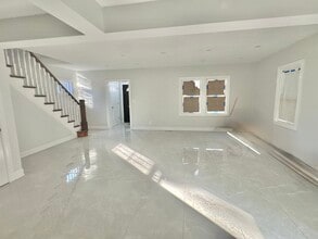 Living room - 32 Berkshire Rd