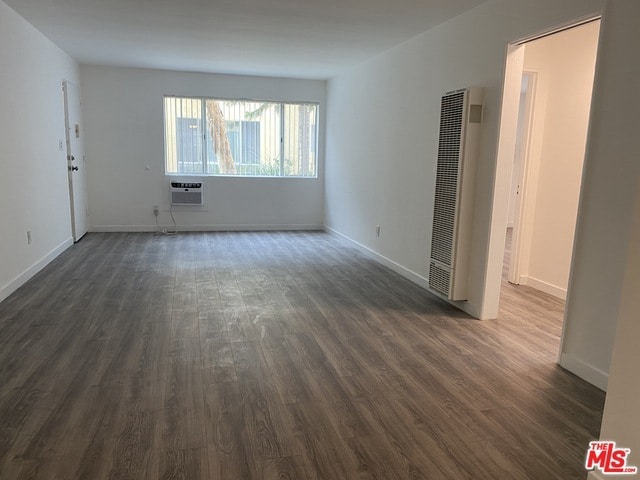 Building Photo - 4850 Van Noord Ave