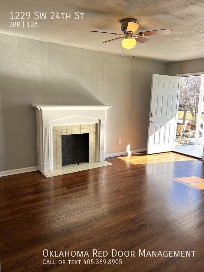 Foto del edificio - 1229 SW 24th St