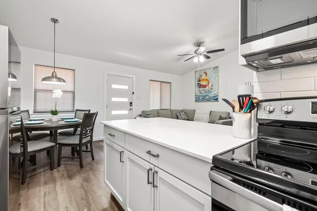 Foto del edificio - 710 W 34th St