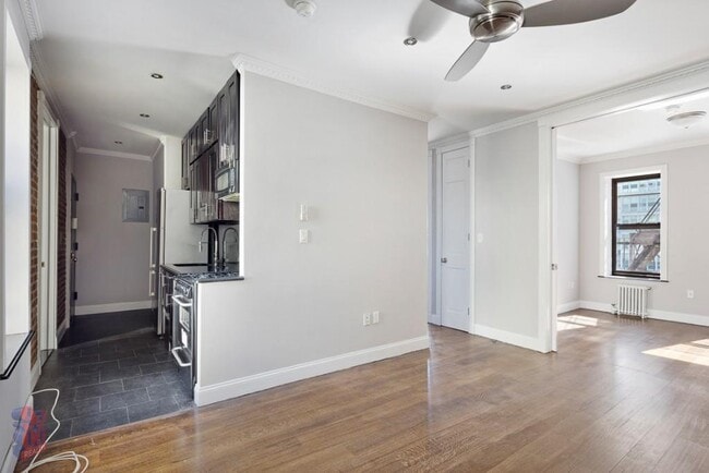 Photo - 326 E 100th St Apartment