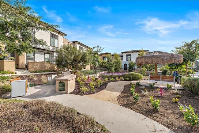 Foto del edificio - SMART Townhome 3bd 3ba Gated Community