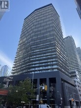 Building Photo - 125 Peter St