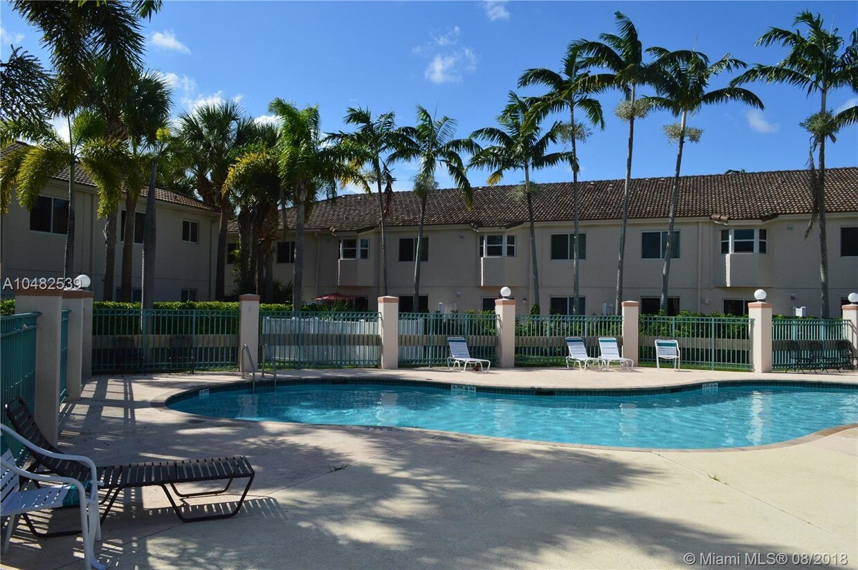 2125 NW 77th Way, Pembroke Pines, FL 33024 Condo for Rent in Pembroke