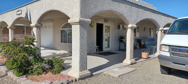 Foto del edificio - 13818 E 52nd St