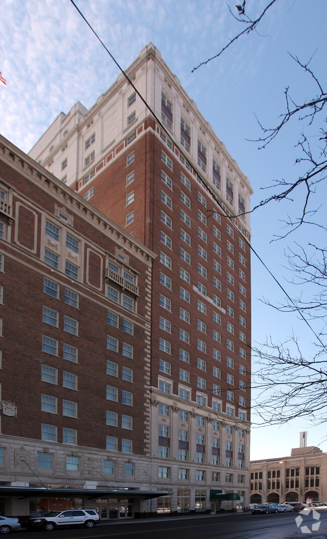 Fort Shelby Tower Apartments - FORT SHELBY