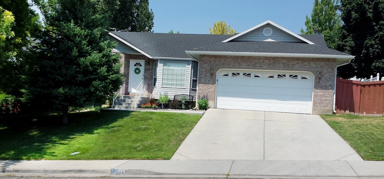 Foto principal - 1067 E 100 S St