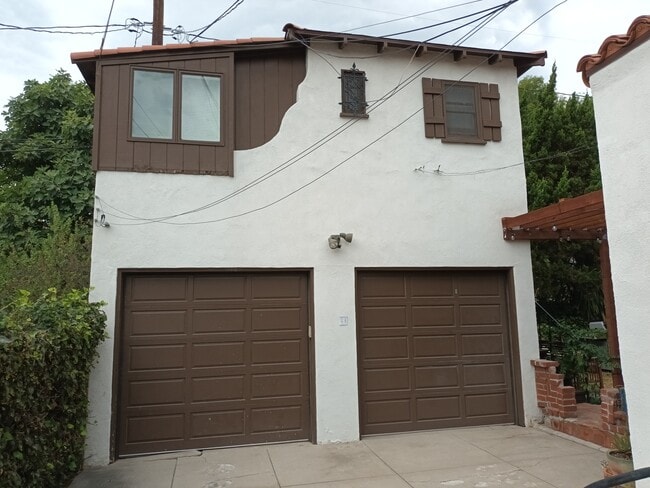 Building Photo - 359 Heather Heights Ct