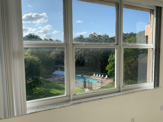 2022 SO FLO Real Estate Group View 9400 Live Oak Place - 9400 Live Oak Pl