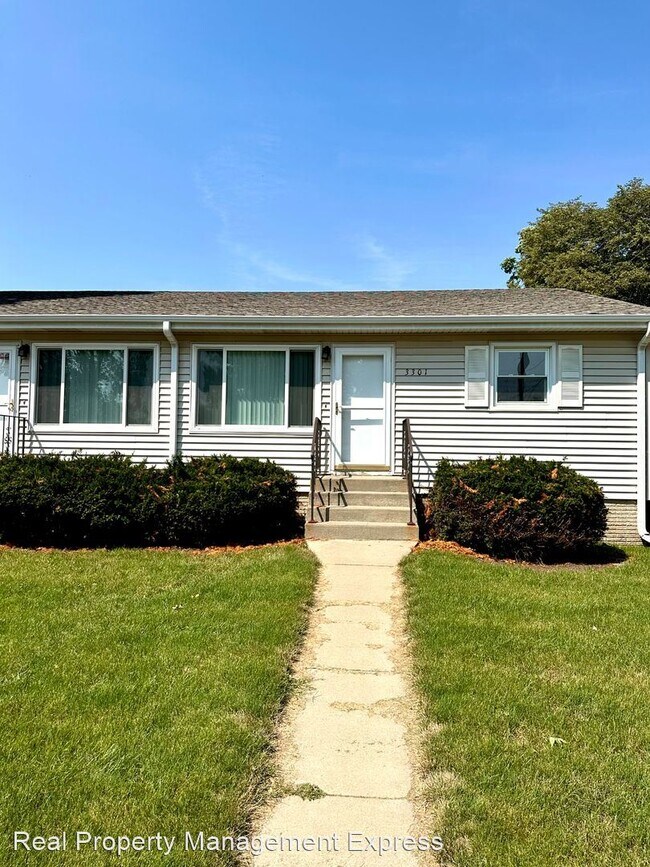 Foto del edificio - 2 br, 1 bath House - 3301 S Lincoln Ave