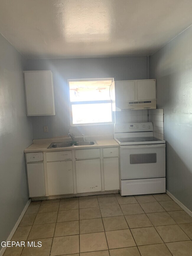 Foto del edificio - 3910 Leavell Ave