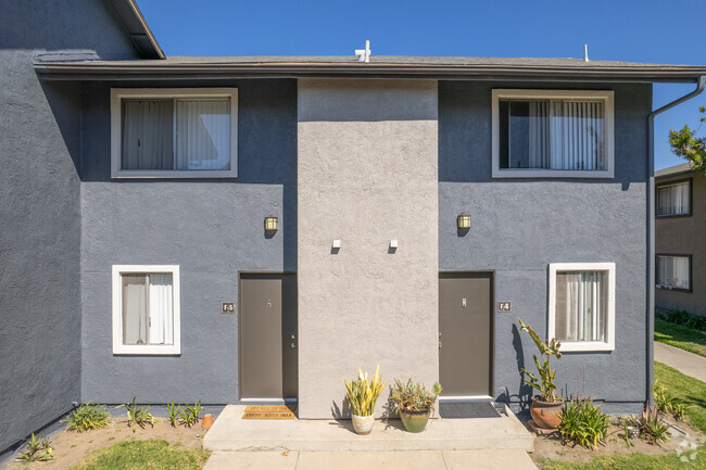 Building Photo - Westchester Park Apartments