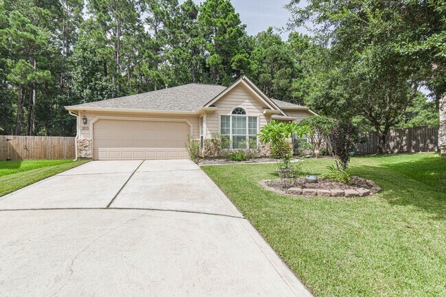 Foto del edificio - 203 Summer Pine Ct