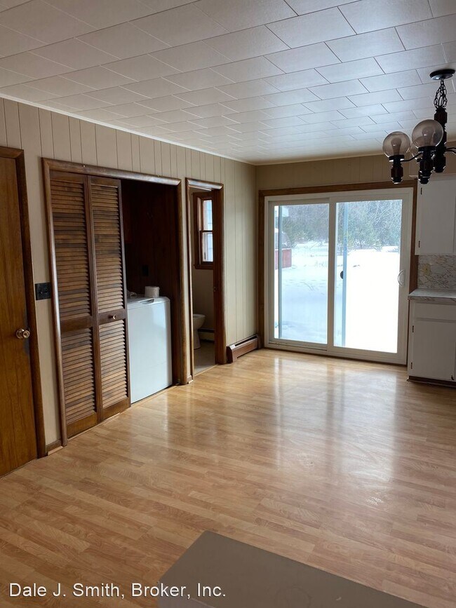 Foto del edificio - 2 br, 1.5 bath House - 1377 McCoy Rd