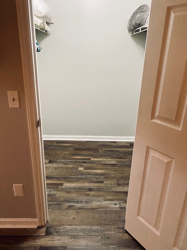 Photo - 216 Cobblestone Dr Townhome