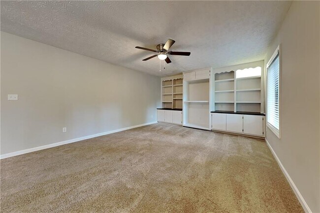 Foto del edificio - 5142 Manitou Way SW