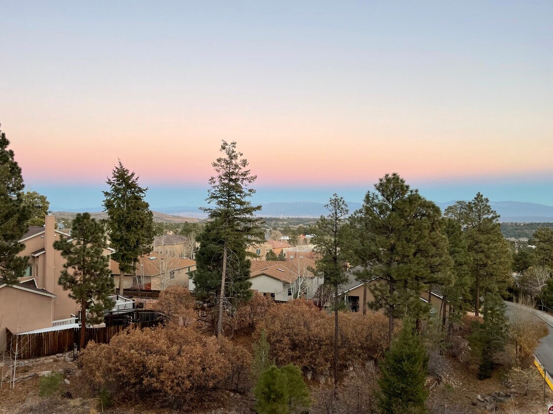 5285 Quemazon, Los Alamos, NM 87544 House for Rent in Los Alamos, NM