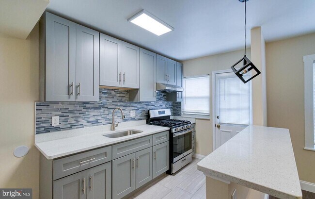Foto del edificio - 2723 S Darien St