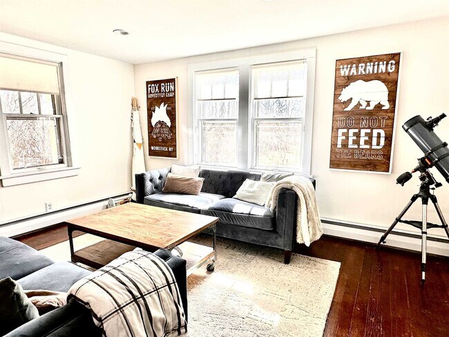 Foto del edificio - 290 Maverick Rd