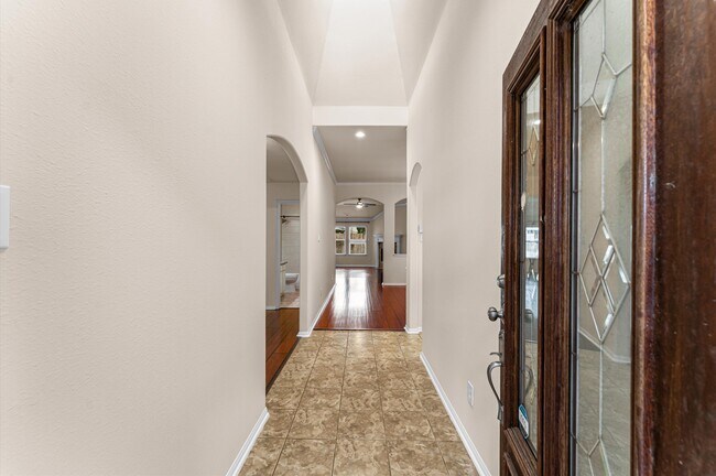 Foto del edificio - 13009 Castlewind Ln