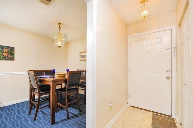 Foto del edificio - 3595 Woodbriar Cir